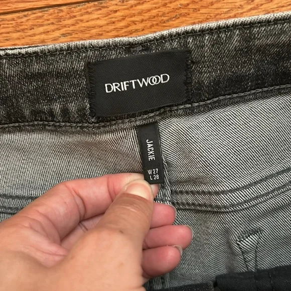 Driftwood Jackie Embroidered Skinny Jeans Black - Picture 5 of 8